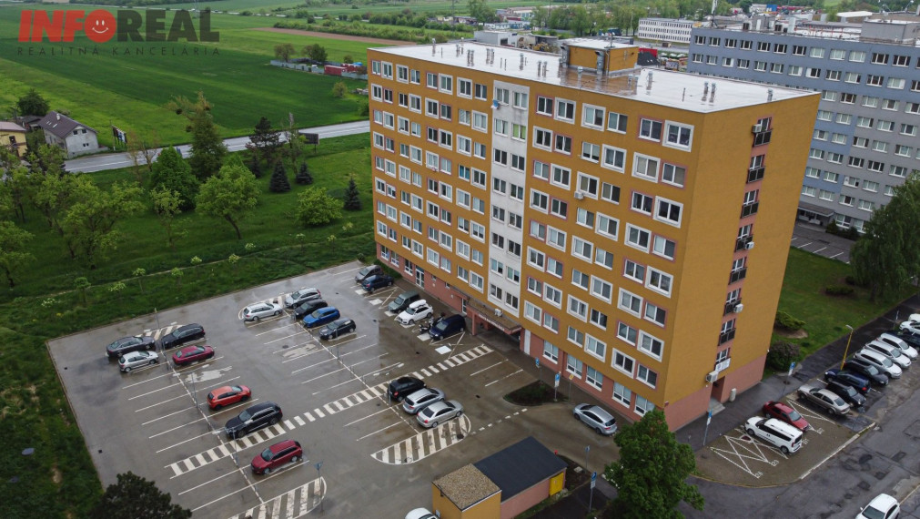 REZERVOVANÝ - Krásny 3 izb. byt, Nová Šaca, 65 m2 a 8m loggia, 8p., kompletne rek.