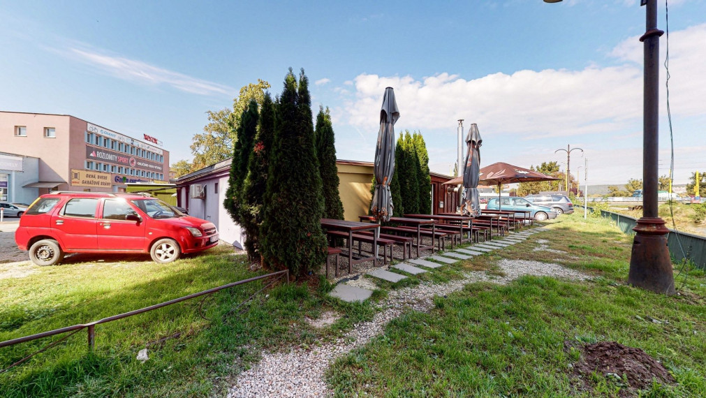 REZERVOVANÉ - Predaj gastro prevádzky, obchodné priestory.