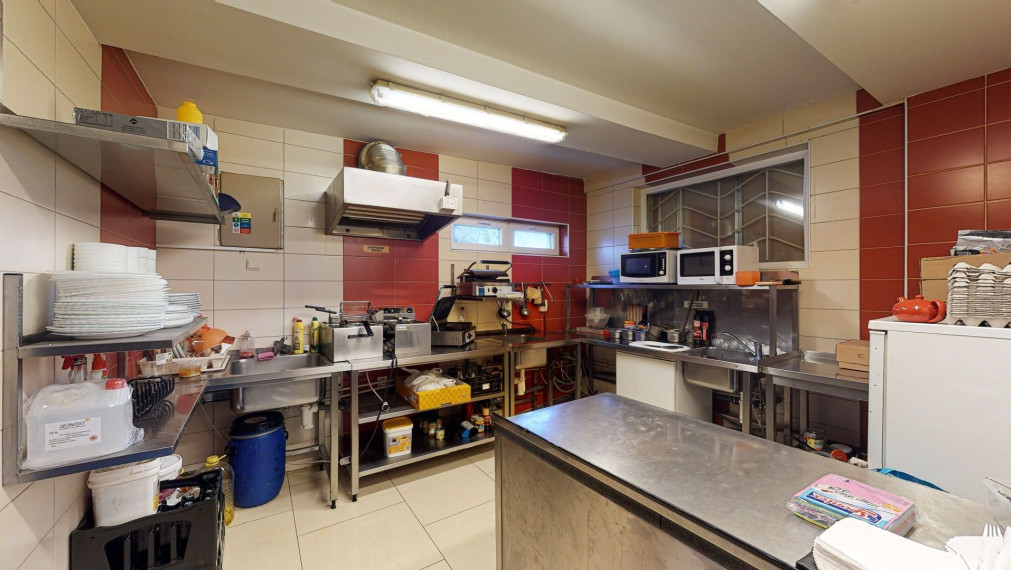 REZERVOVANÉ - Predaj gastro prevádzky, obchodné priestory.