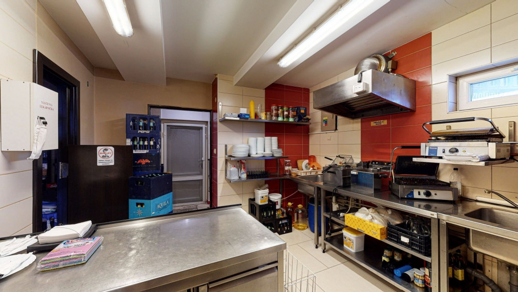 REZERVOVANÉ - Predaj gastro prevádzky, obchodné priestory.