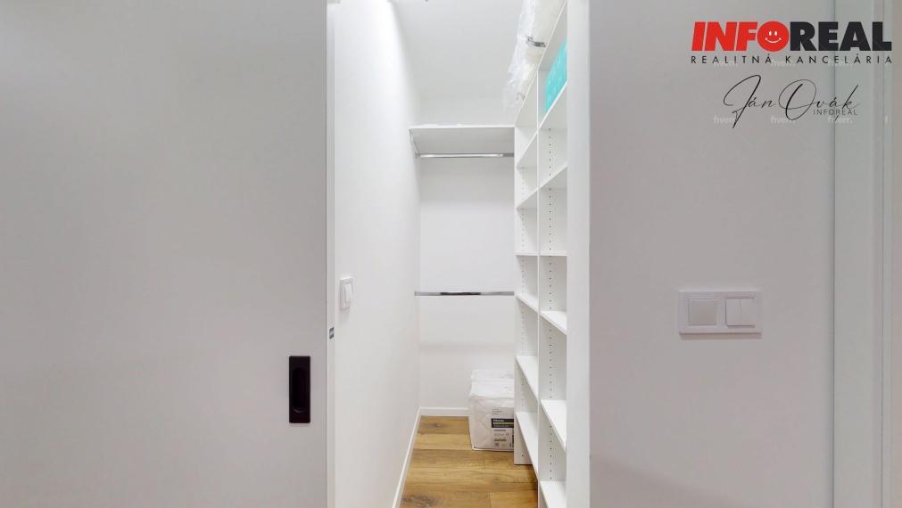 PRENÁJOM v NOVOSTAVBE: 2 izb. byt s balónom a parkovacím miestom, 2p. zo 7., Bukovecká ul,, Nad Jazerom