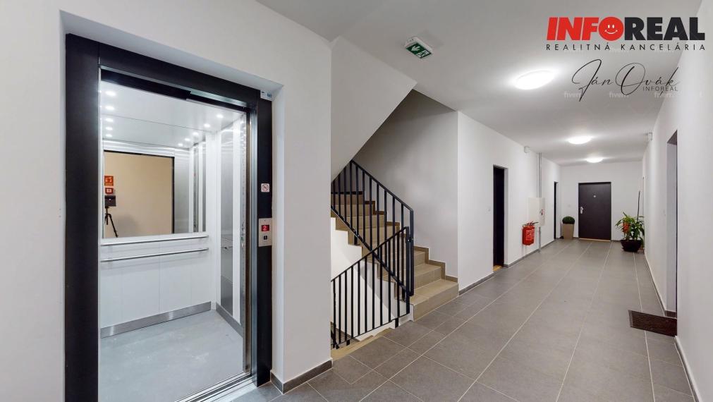 PRENÁJOM v NOVOSTAVBE: 2 izb. byt s balónom a parkovacím miestom, 2p. zo 7., Bukovecká ul,, Nad Jazerom