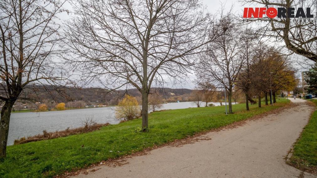 PRENÁJOM v NOVOSTAVBE: 2 izb. byt s balónom a parkovacím miestom, 2p. zo 7., Bukovecká ul,, Nad Jazerom