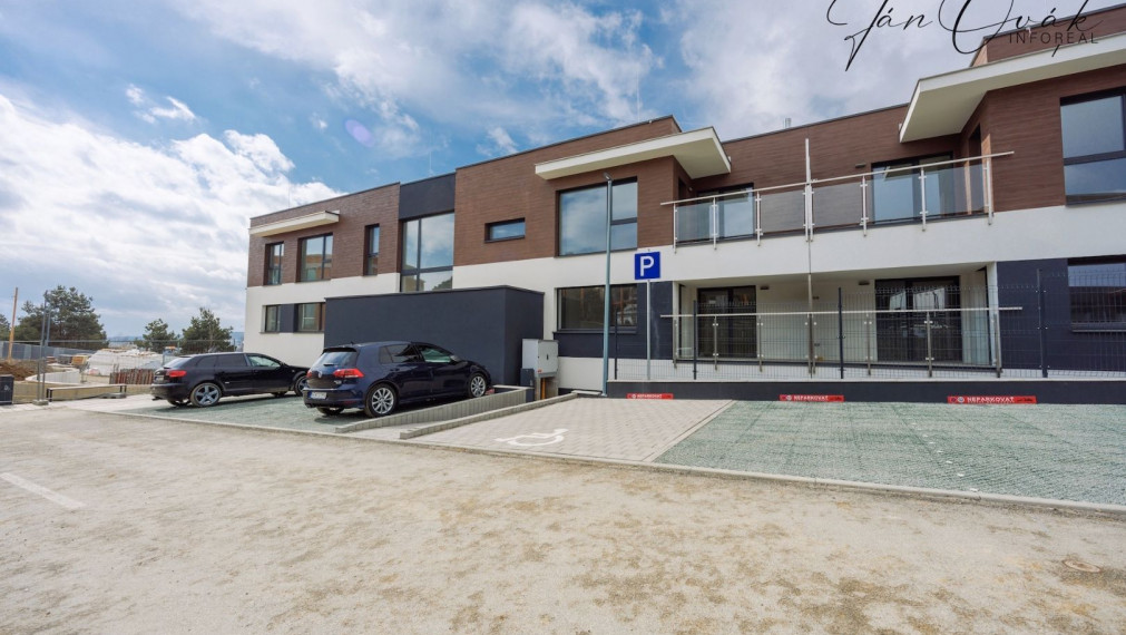 NOVOSTAVBA: 2 izb. byt, Lorinčík Háje, 50 m2, 2p., vo vysokom štandarde, KRÁSNY VÝHĽAD