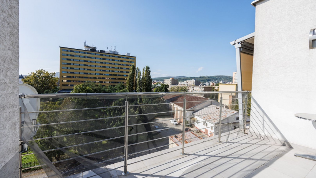 REZERVOVANÉ.  4. IZB. 139 M2 NOVOSTAVBA, HAVIARSKA UL., STARÉ MESTO