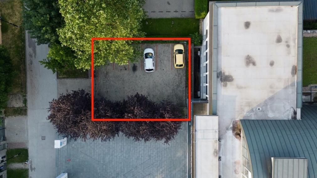 UBYTOVŇA V MESTSKOM PARKU KOŠICE, pozemok, parkovisko, kaviareň