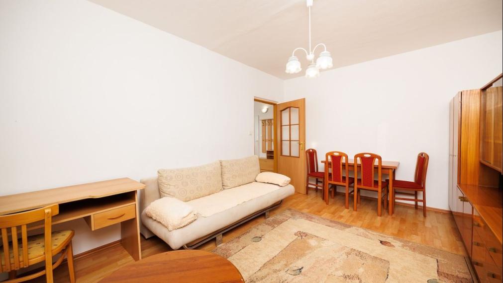 Veľlmi pekný 3 izb. byt, 68 m2 + loggia, čiasť. rek., Gagarinovo námestie, NAD JAZEROM