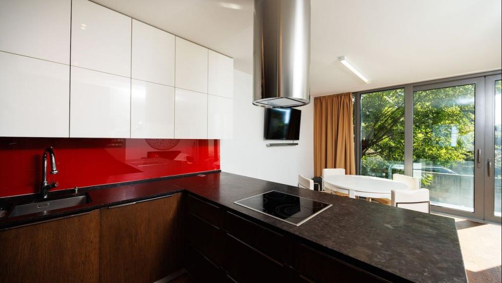 DOM FLORIANSKA UL., STARÉ MESTO