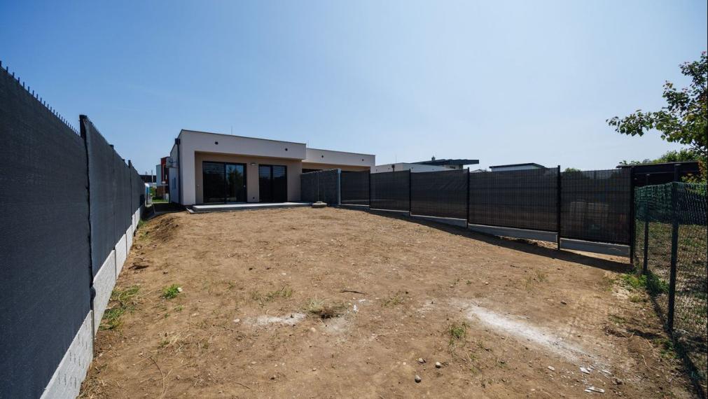 NOVOSTAVBA 3 izbový dom Rybárska ul., IBV Pri jazere, tepelné čerpadlo, pozemok 323 m2