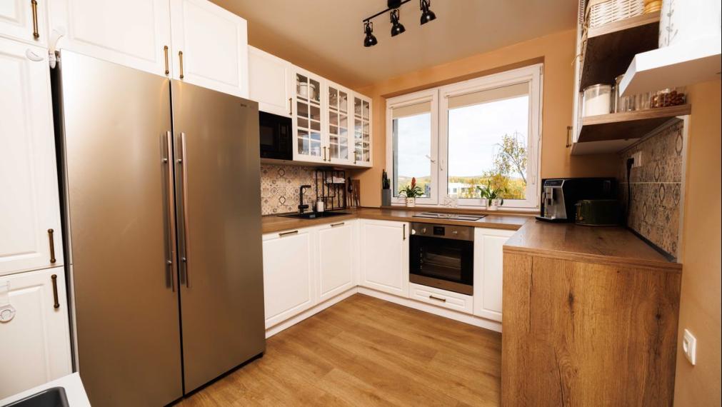 Krásny 3 izb. byt | 79 m2, rekonš., 6/8p. | Húskova ul., KVP