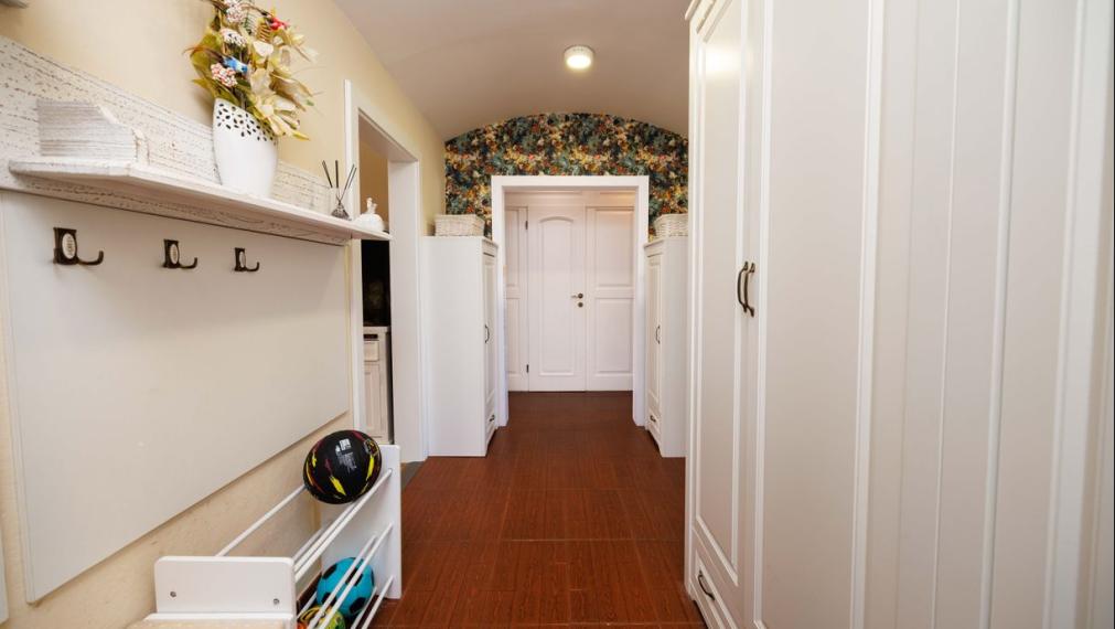 Krásny 3 izb. byt | 79 m2, rekonš., 6/8p. | Húskova ul., KVP