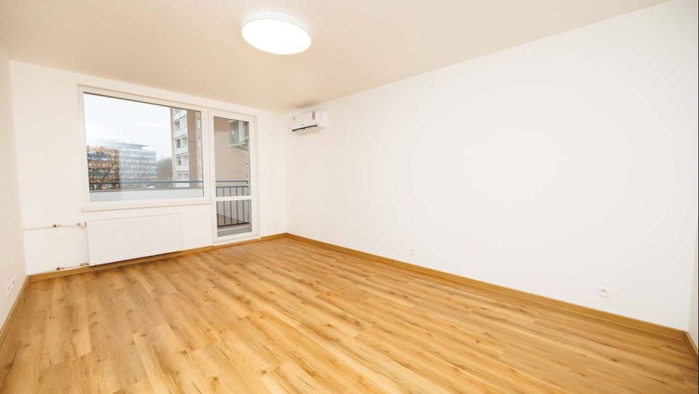 3-izbový byt | 70 m2 + loggia | Karpatská 3 | 5 min pešo do centra | Košice - Staré Mesto