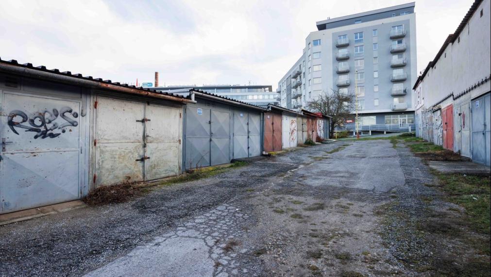 REZERVOVANÉ - Garáž pri Cassovare, s pozemkom na Belanskej ul., Košice - Staré mesto