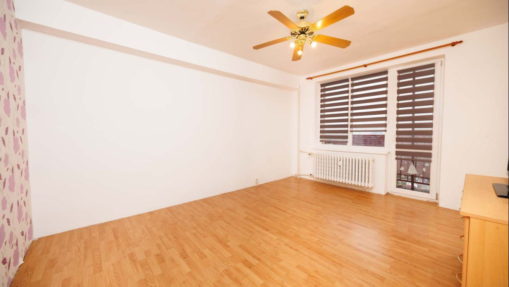 2 izbový byt 51 m2 + loggia, Južná tr.(pri Auparku), Košice - Juh, 12. poschodie