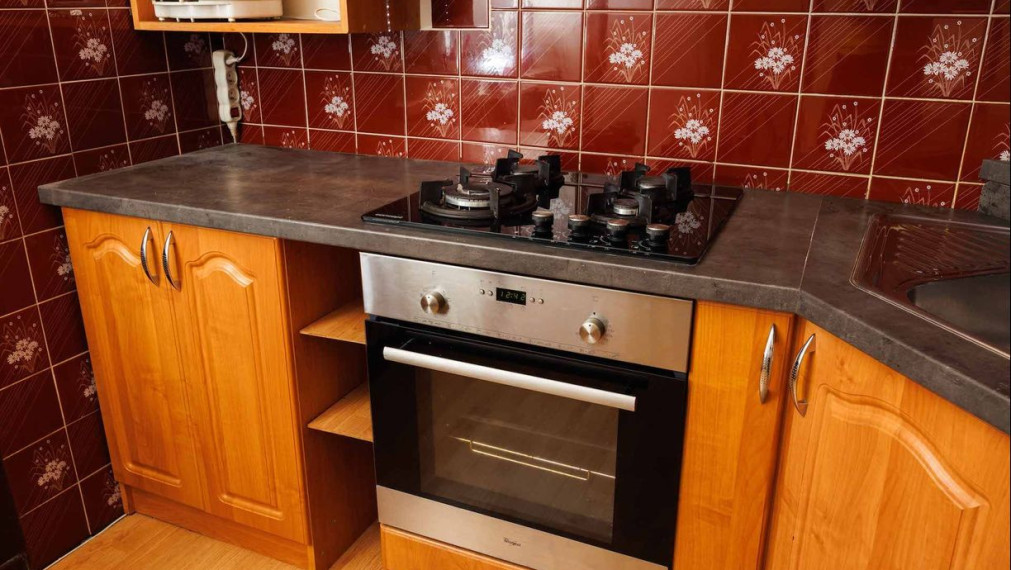 2 izbový byt 51 m2 + loggia, Južná tr.(pri Auparku), Košice - Juh, 12. poschodie