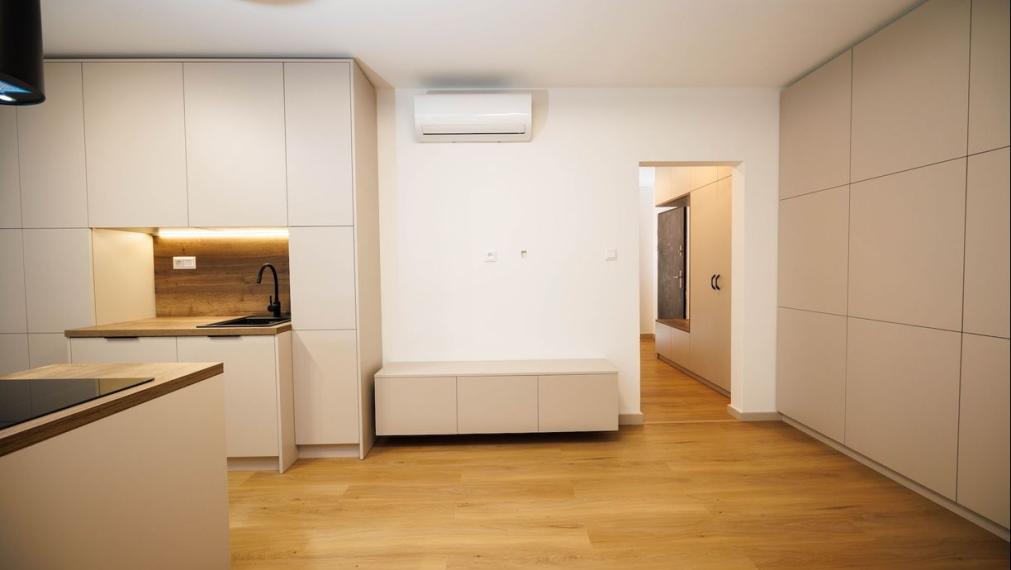 NOVÁ REKONŠTRUKCIA: 1,5-izbový byt | 2× loggia | Košice – Staré Mesto, Tyršovo nábrežie