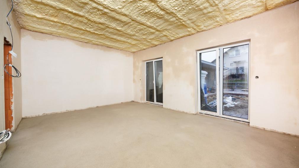 Rozhanovce | Novostavba: 5-izbový bungalov (153 m²) v nadštandarde s kuchyňou a klímou 