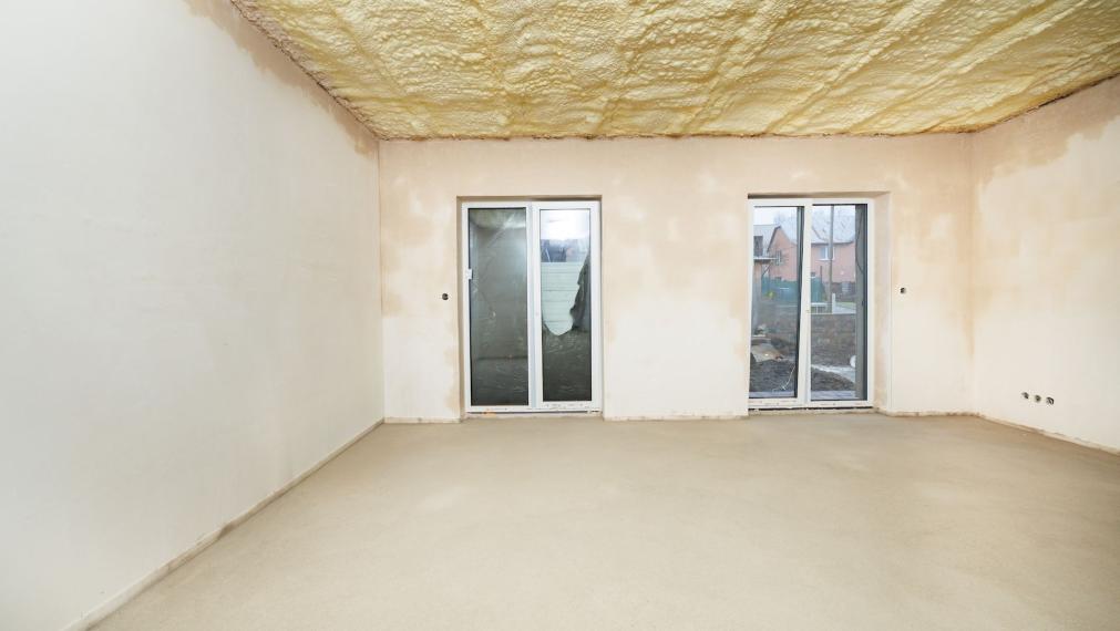 Rozhanovce | Novostavba: 5-izbový bungalov (153 m²) v nadštandarde s kuchyňou a klímou 