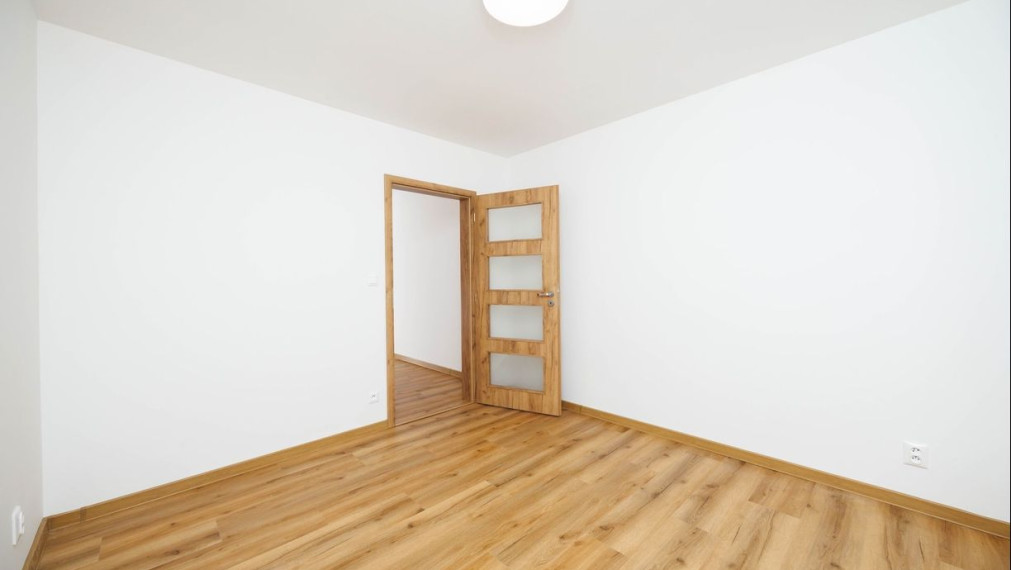 3-izbový byt | 70 m2 + loggia | Karpatská 3 | 5 min pešo do centra | Košice - Staré Mesto