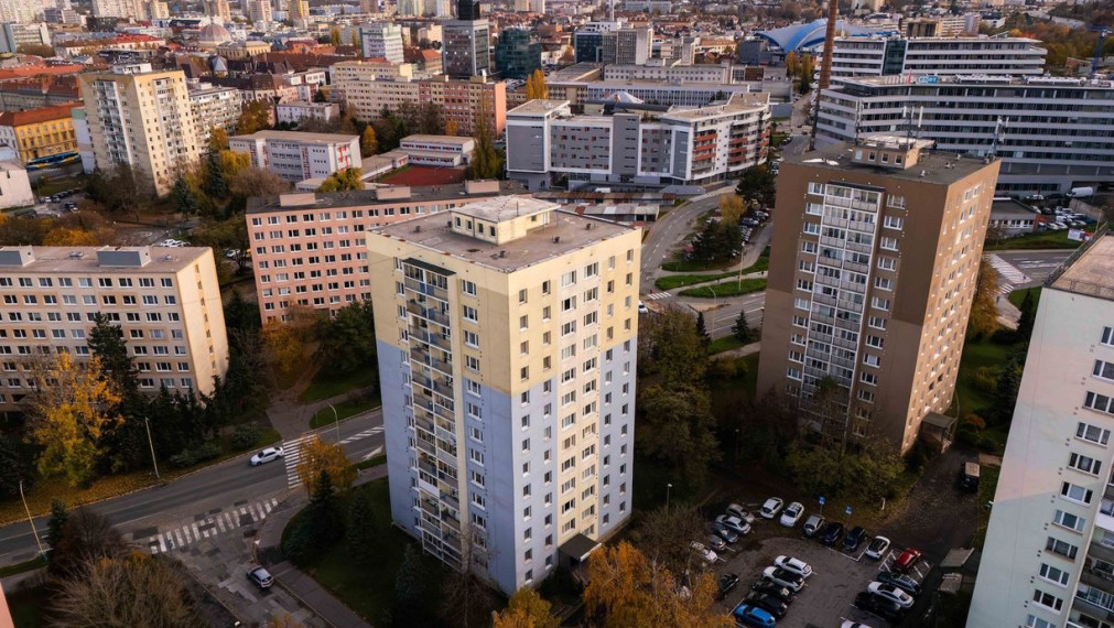 3-izbový byt | 70 m2 + loggia | Karpatská 3 | 5 min pešo do centra | Košice - Staré Mesto