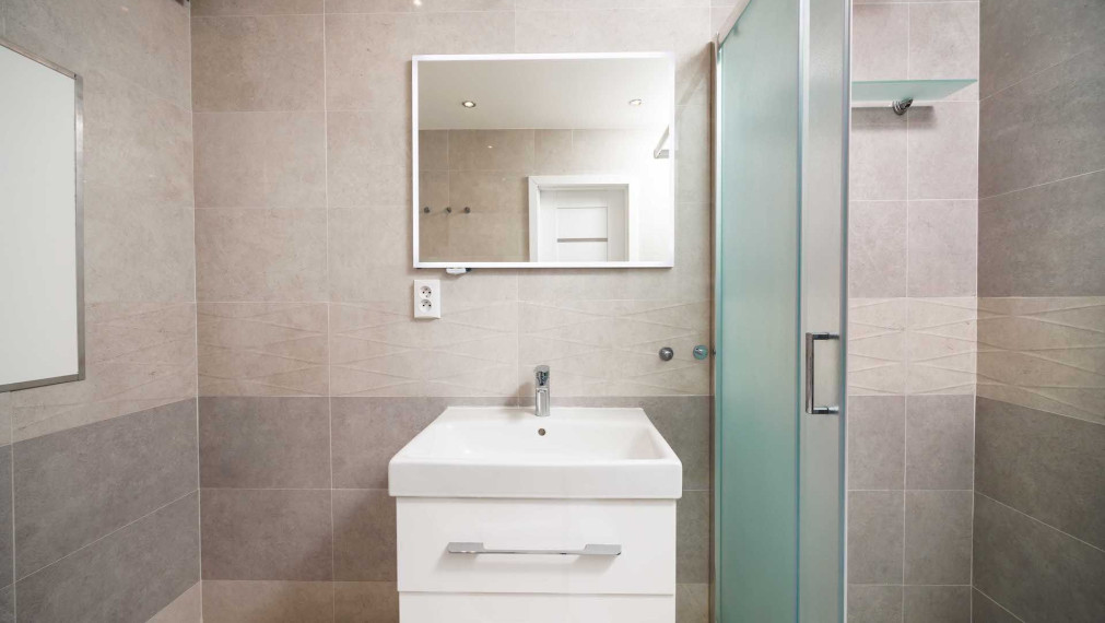 3 IZBOVÝ PRAŽSKÝ TYP 69 M2 + 6M LOGGIA, MICHALOVSKÁ UL., SÍDLISKO TERASA, 3 POSCH.