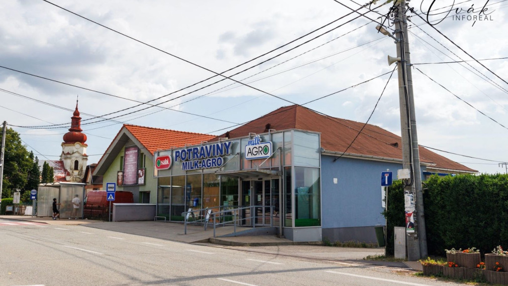 Pozemky pre výstavbu 5 rodinných domov, Rozhanoce, centrum obce