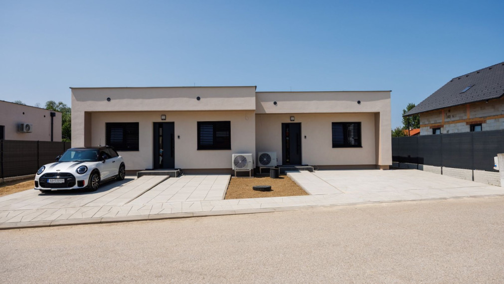 NOVOSTAVBA 3 IZBOVÝ DOM, Rybárska ul., IBV Pri jazere, pozemok 323 m2