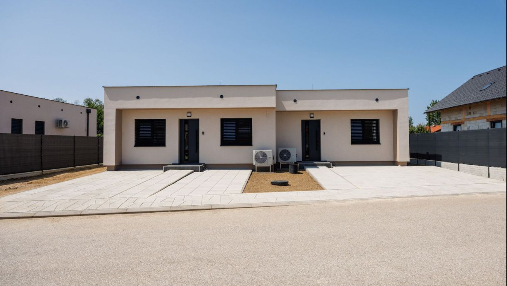 NOVOSTAVBA 3 izbový dom Rybárska ul., IBV Pri jazere, tepelné čerpadlo, pozemok 323 m2