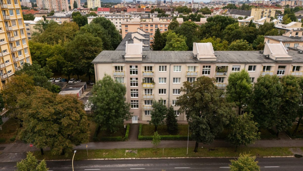 3 izb. TEHLOVÝ BYT,  Hlinkova ul., Košice Sever, loggia.