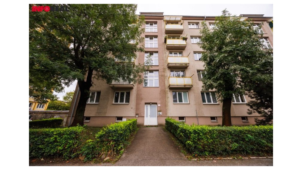 3 izb. TEHLOVÝ BYT,  Hlinkova ul., Košice Sever, loggia.