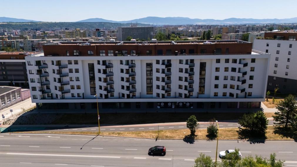 ŠTÝLOVÝ 1-IZBOVÝ BYT S TERASOU A PARKOVANÍM – NOVOSTAVBA BYTY POPRADSKÁ, KOŠICE - TERASA