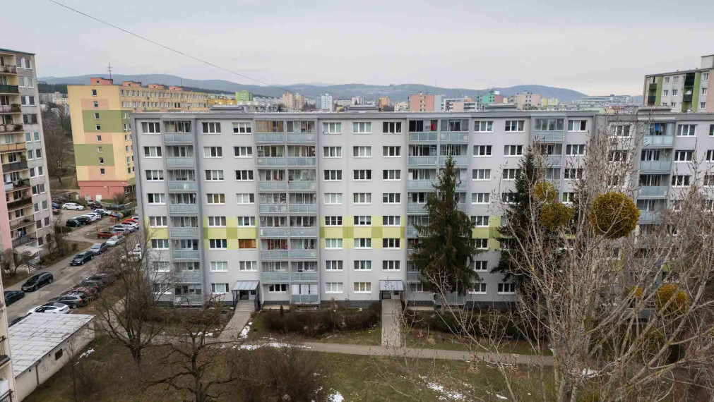 4 izbový byt 82 m2 + loggia, Šafarikova tr., Košice - Terasa, 2.posch.