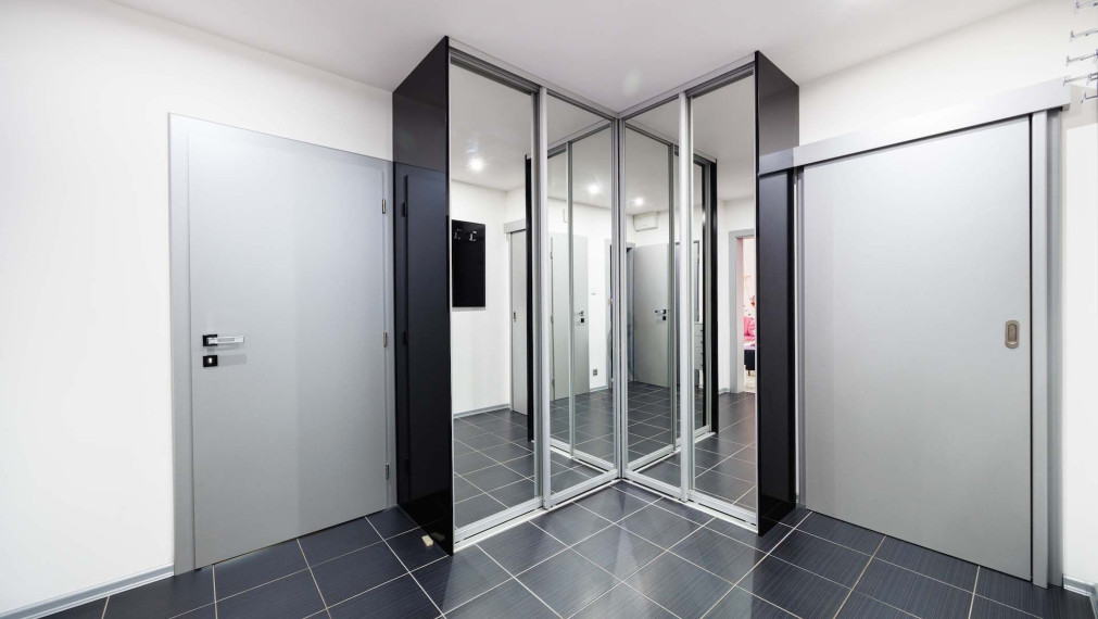 4 izbový byt 82 m2 + loggia, Šafarikova tr., Košice - Terasa, 2.posch.