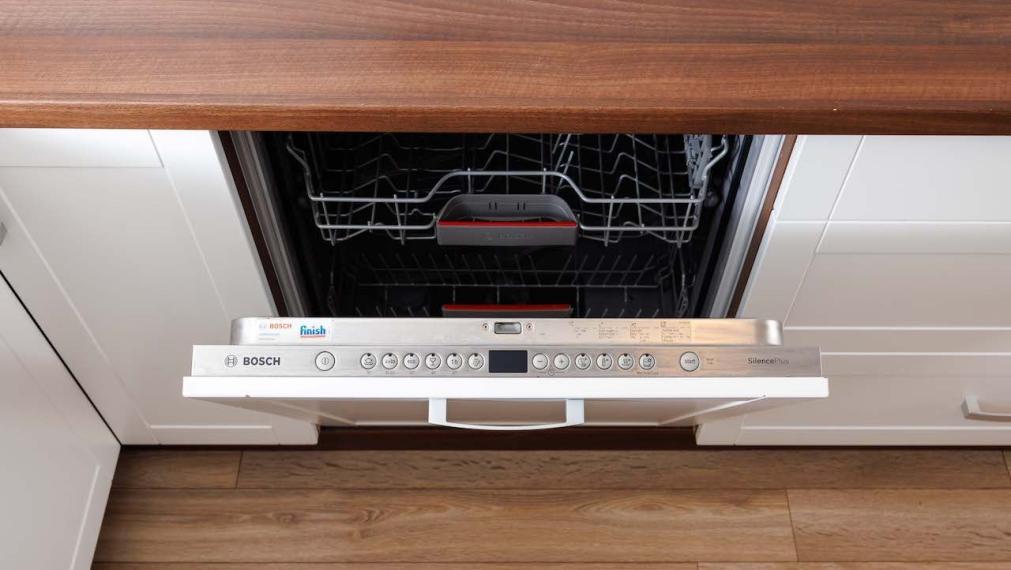 4 izbový byt 141 m2, Bulharska ul., Košice - JUH, 3 posch.