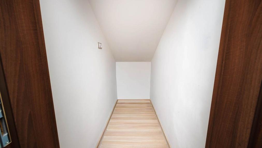 4 izbový byt 141 m2, Bulharska ul., Košice - JUH, 3 posch.