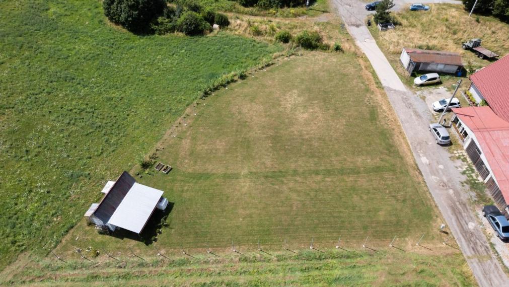 Stavebný pozemok 798 m2, KOŠICKÝ KLEČENOV - Borda,krásne prostredie pri lese