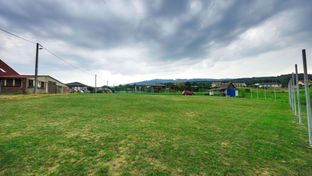 Stavebný pozemok 798 m2, KOŠICKÝ KLEČENOV - Borda,krásne prostredie pri lese