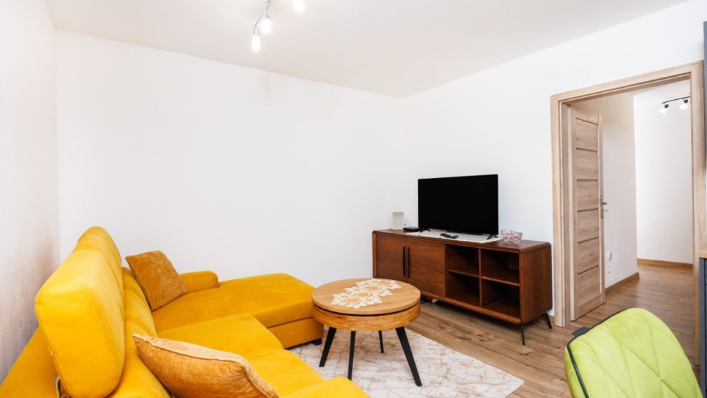 NOVÁ REKONŠTRUKCIA 3 izbový byt 65 m2, Palárikova ul.(pri Auparku), 1. poschodie, 2x loggia(zasklená)