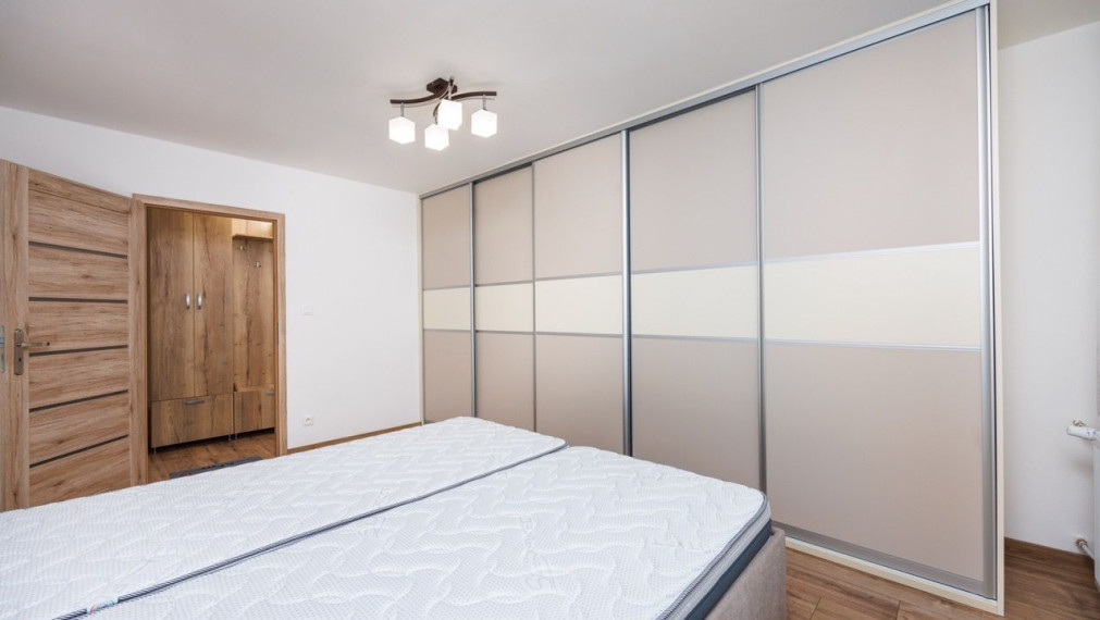 NOVÁ REKONŠTRUKCIA 3 izbový byt 65 m2, Palárikova ul.(pri Auparku), 1. poschodie, 2x loggia(zasklená)