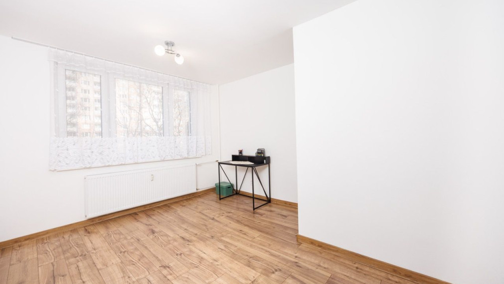 NOVÁ REKONŠTRUKCIA 3 izbový byt 65 m2, Palárikova ul.(pri Auparku), 1. poschodie, 2x loggia(zasklená)