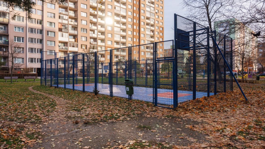 NOVÁ REKONŠTRUKCIA 3 izbový byt 65 m2, Palárikova ul.(pri Auparku), 1. poschodie, 2x loggia(zasklená)