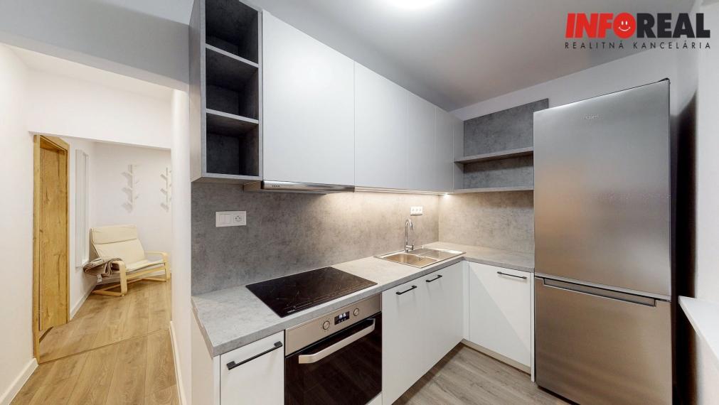 PRENÁJOM. 3 izb. byt, kompl. rek., 68 m2, 5/5 p., loggia, pivnica, Košice - Terasa