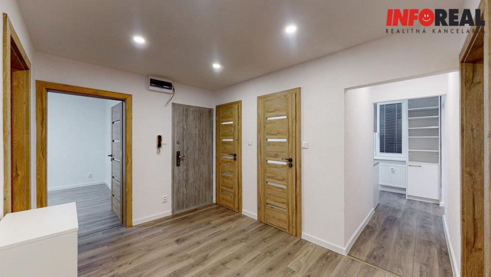 PRENÁJOM. 3 izb. byt, kompl. rek., 68 m2, 5/5 p., loggia, pivnica, Košice - Terasa