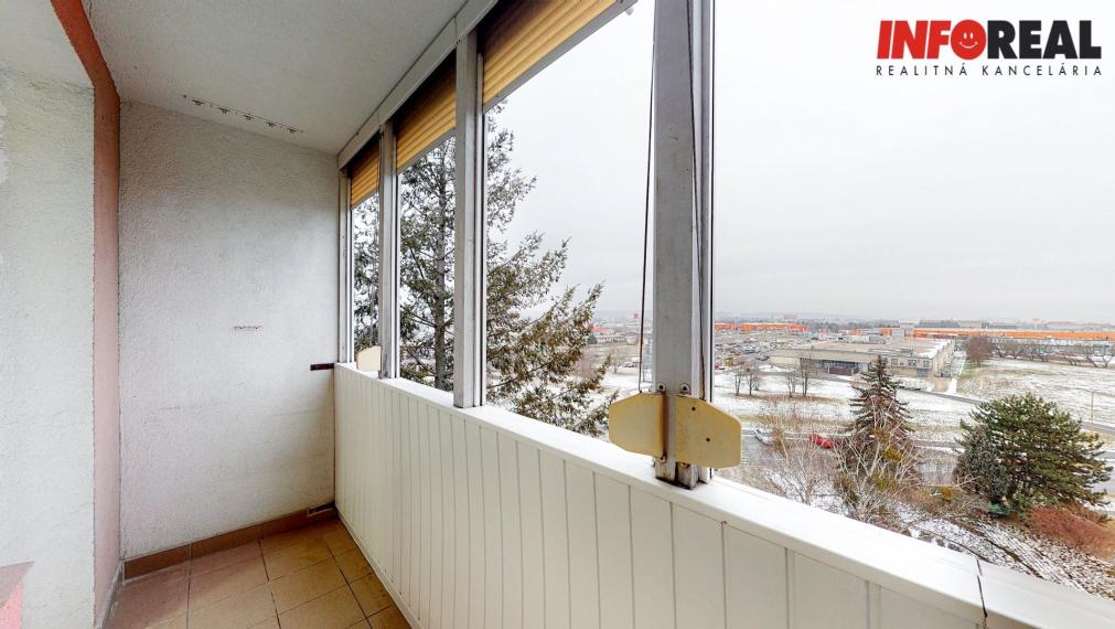 PRENÁJOM. 3 izb. byt, kompl. rek., 68 m2, 5/5 p., loggia, pivnica, Košice - Terasa