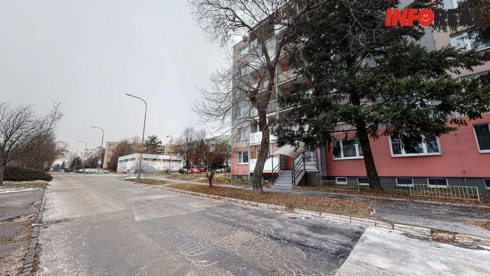 PRENÁJOM. 3 izb. byt, kompl. rek., 68 m2, 5/5 p., loggia, pivnica, Košice - Terasa