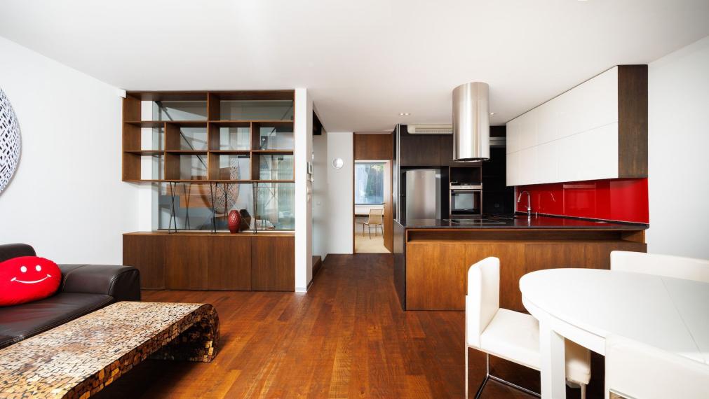 NOVÁ CENA - DOM FLORIANSKA UL., STARÉ MESTO, 2x parking