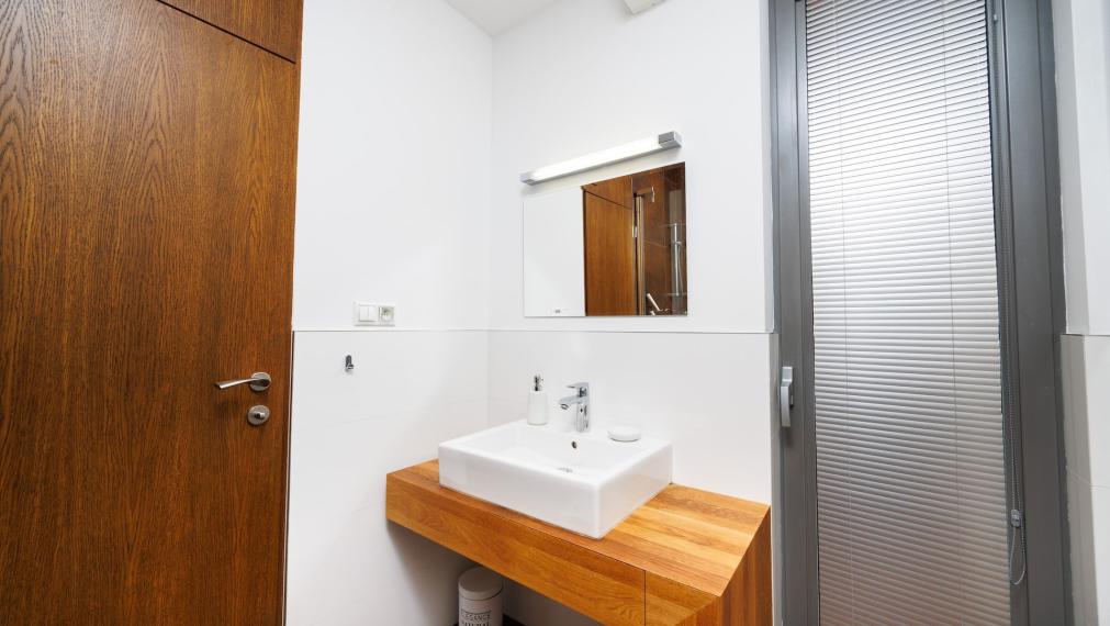 NOVÁ CENA - DOM FLORIANSKA UL., STARÉ MESTO, 2x parking