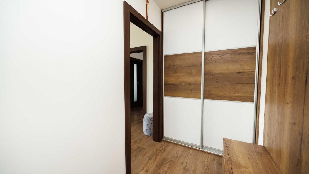 NOVINKA: 3 izb. byt s loggiou, KOMPL. REK., zariadený, 8p./13, Košice - Nad Jazerom.