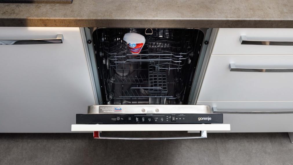 PRENÁJOM: 1-izb. PRI NEMOCNICI | zariadený | Loggia | Kompletne rekonštruovaný