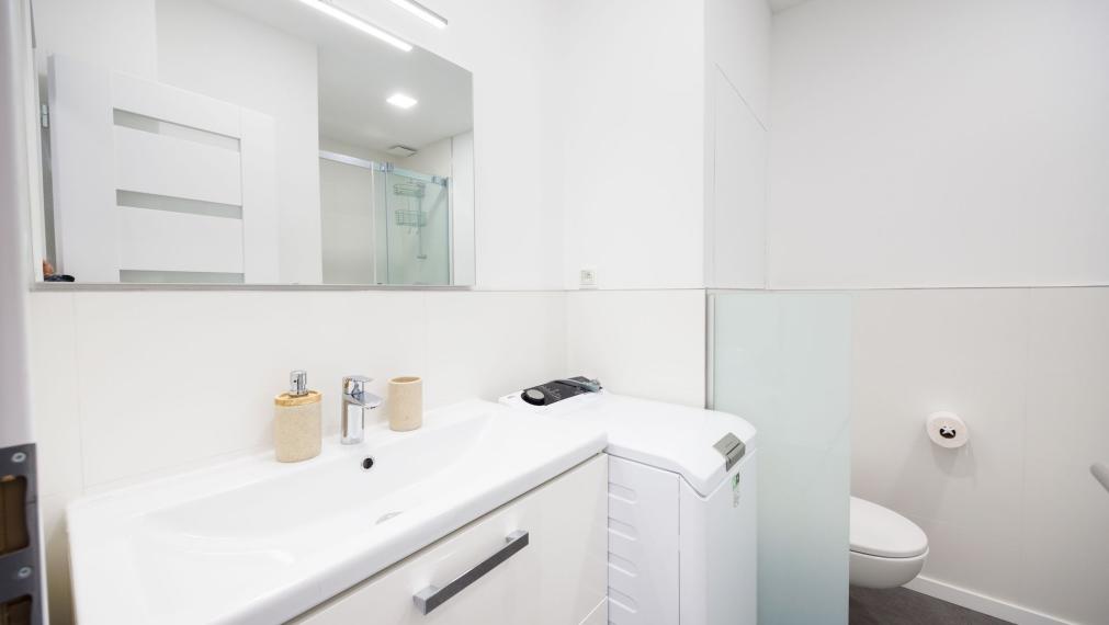 PRENÁJOM: 1-izb. PRI NEMOCNICI | zariadený | Loggia | Kompletne rekonštruovaný